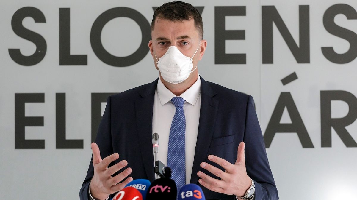 Slovenským elektrárnám hrozí kvůli nové dani bankrot, varuje jejich šéf